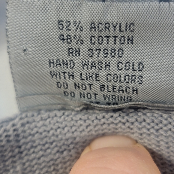 (Fubu Platnuim) "Fat Albert" Sweater - Picture 10 of 12